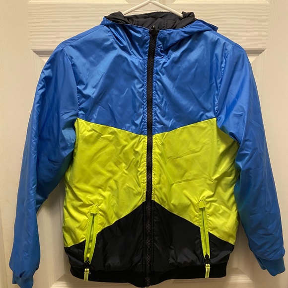 9 piece Bundle Boys Size Large - Picture 2 of 15